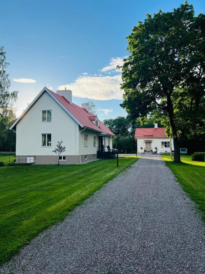 Praestgarden Villa Norberg Exterior photo