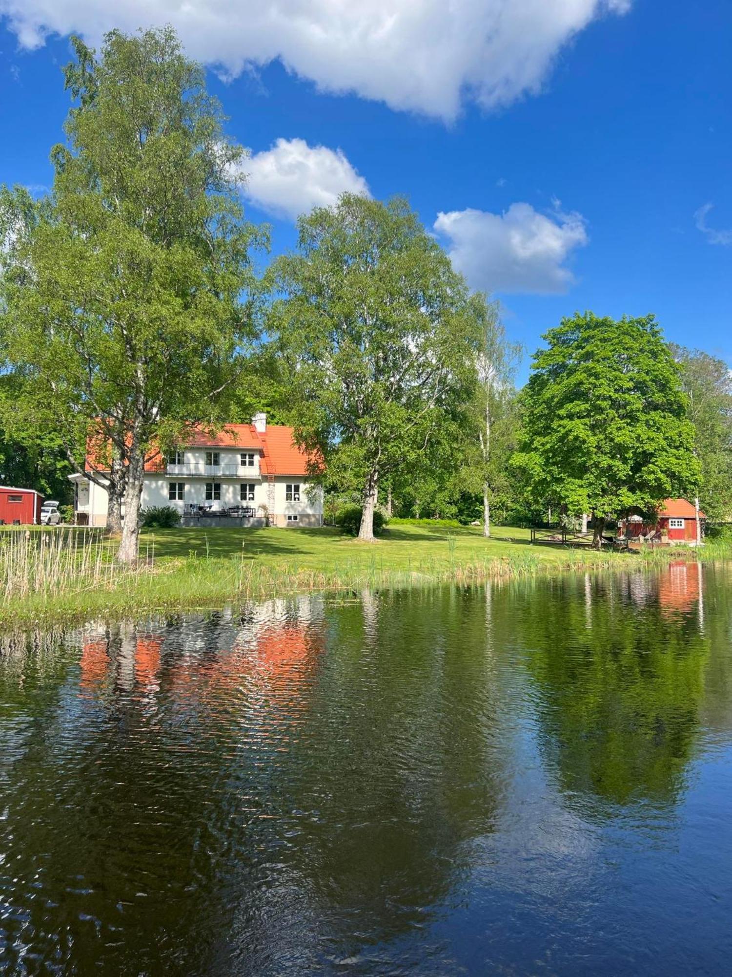Praestgarden Villa Norberg Exterior photo